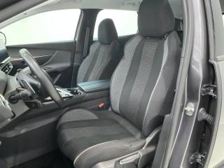 PEUGEOT 3008 usata, con Cronologia tagliandi