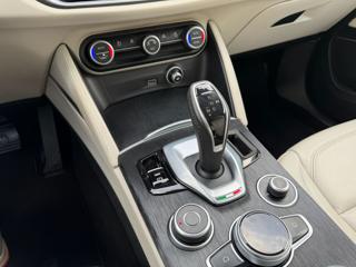 ALFA ROMEO Stelvio usata, con Controllo trazione