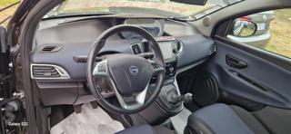 LANCIA Ypsilon usata, con Controllo automatico clima