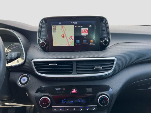HYUNDAI Tucson usata 16