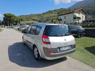 RENAULT Grand Scenic usata, con Airbag laterali