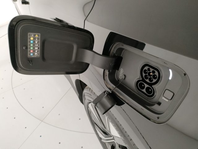 POLESTAR Polestar 4 usata, con Touch screen