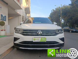 VOLKSWAGEN Tiguan usata, con Sistema di navigazione