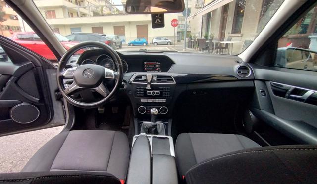 MERCEDES-BENZ C 200 usata, con Specchietti laterali elettrici
