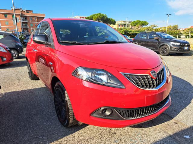 LANCIA Ypsilon usata, con Airbag laterali