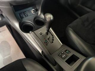TOYOTA RAV 4 usata, con Volante in pelle
