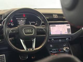 AUDI Q3 usata, con Sensori di parcheggio posteriori