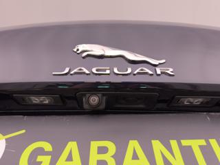 JAGUAR XE usata, con Touch screen