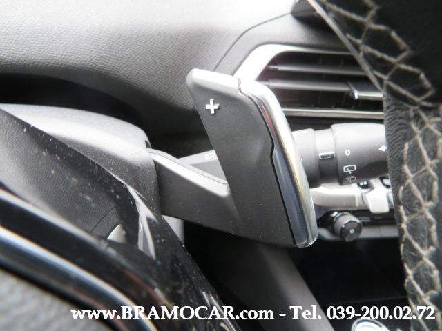 PEUGEOT 3008 usata, con Servosterzo