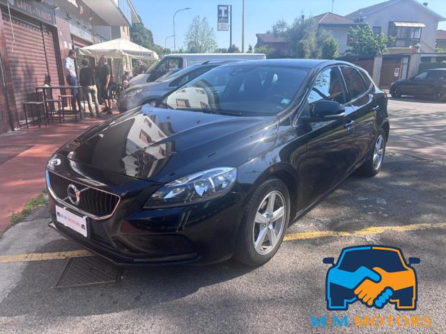 VOLVO V40 usata, con Autoradio