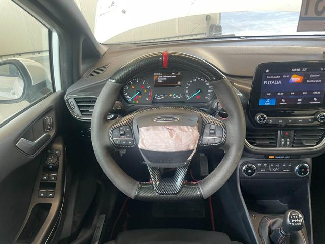 FORD Fiesta usata, con Park Distance Control
