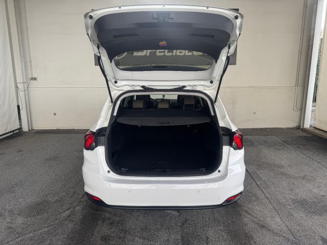 FIAT Tipo usata, con Specchietti laterali elettrici