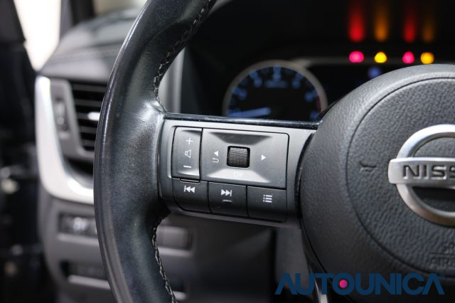 NISSAN Qashqai usata, con Controllo elettronico della corsia