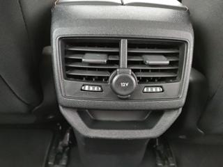 PEUGEOT 3008 usata, con USB