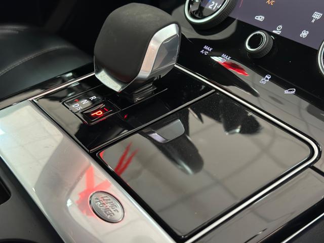 LAND ROVER Range Rover Velar usata, con Veicolo elaborato