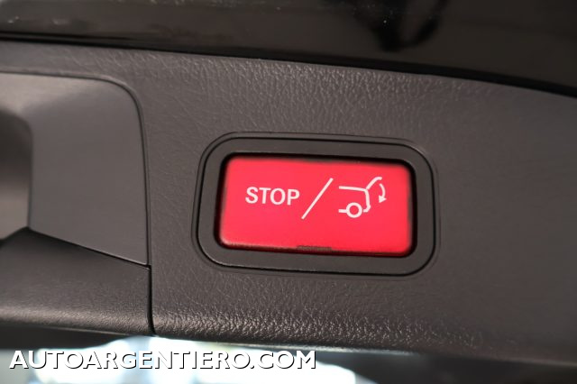 MERCEDES-BENZ GLA 180 usata, con Specchietti laterali elettrici