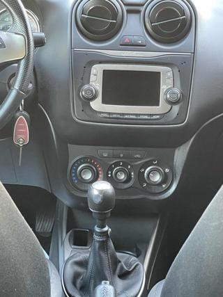ALFA ROMEO MiTo usata, con Volante in pelle