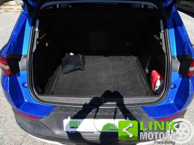 OPEL Grandland X usata, con Specchietti laterali elettrici