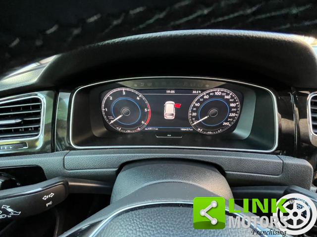 VOLKSWAGEN Golf Variant usata, con Airbag
