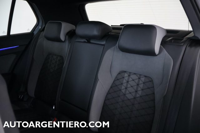 VOLKSWAGEN Golf usata, con Sensori di parcheggio posteriori