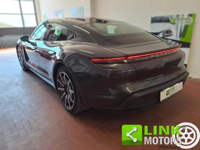 PORSCHE Taycan usata, con Airbag