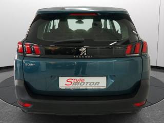 PEUGEOT 5008 usata 21