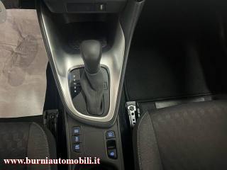 TOYOTA Yaris usata, con Bracciolo