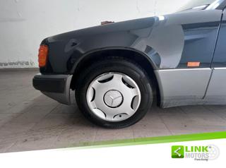 MERCEDES-BENZ E 200 usata 10