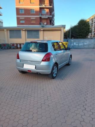 SUZUKI Swift usata, con Cerchi in lega