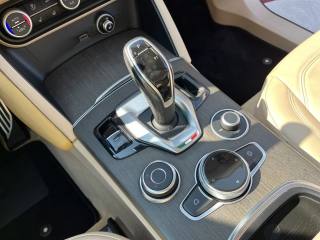 ALFA ROMEO Stelvio usata, con Regolazione elettrica sedili