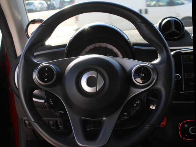 SMART ForTwo usata, con Servosterzo
