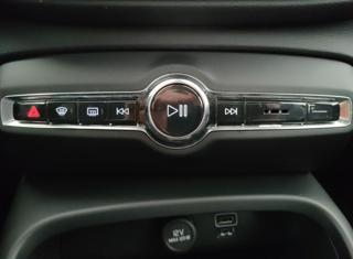 VOLVO XC40 usata, con Luci diurne LED