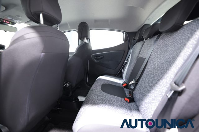 LANCIA Ypsilon usata 34