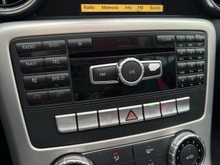 MERCEDES-BENZ SLK 200 usata, con Volante in pelle