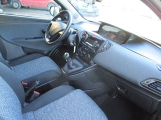 LANCIA Ypsilon usata, con Servosterzo