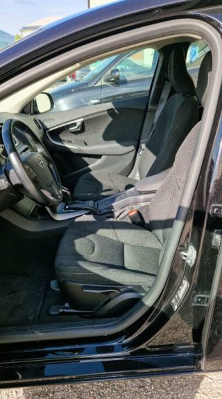 VOLVO V40 usata, con MP3