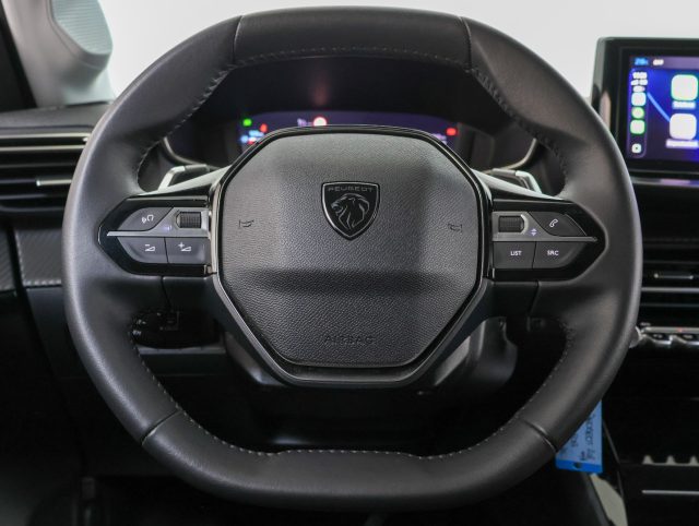 PEUGEOT 208 usata, con Volante multifunzione