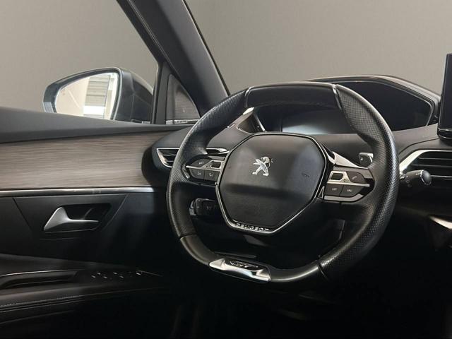 PEUGEOT 3008 usata, con Touch screen