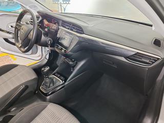 OPEL Corsa usata, con USB