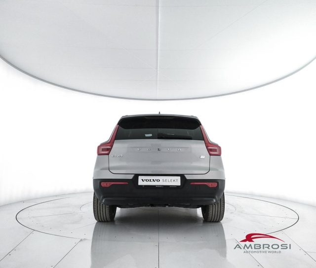VOLVO XC40 usata 5