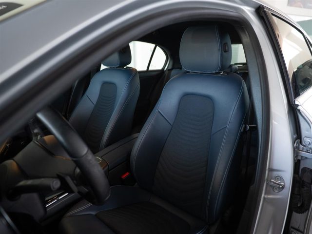 MERCEDES-BENZ B 180 usata, con Climatizzatore