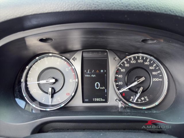 TOYOTA Hilux usata 10