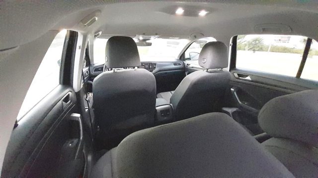 VOLKSWAGEN T-Roc usata, con Volante multifunzione