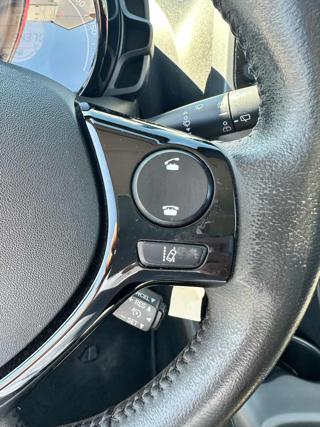 TOYOTA Aygo usata, con Sensore di pioggia
