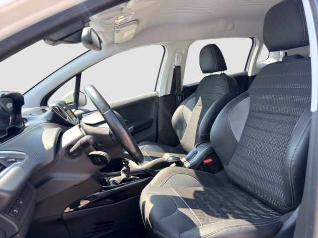 PEUGEOT 2008 usata 9