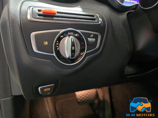 MERCEDES-BENZ C 200 usata, con Controllo automatico clima