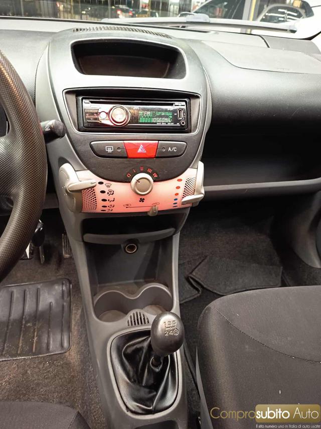 TOYOTA Aygo usata, con Servosterzo