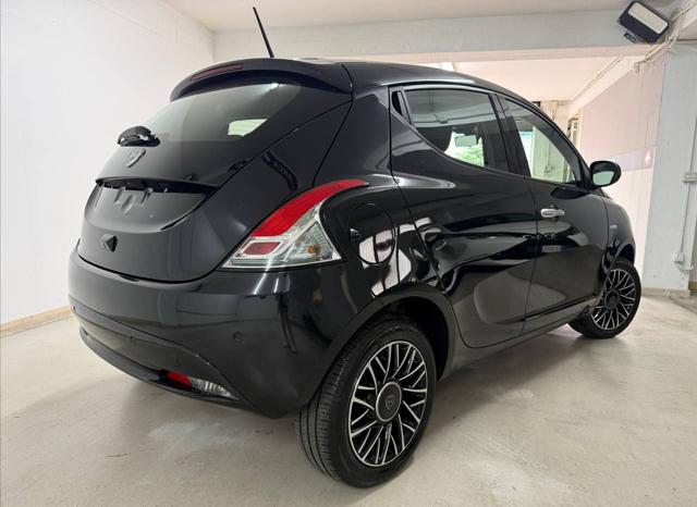 LANCIA Ypsilon usata, con Airbag Passeggero