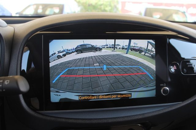 TOYOTA Aygo X usata, con Riconoscimento dei segnali stradali