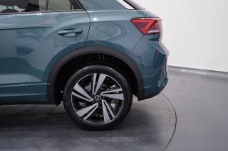 VOLKSWAGEN T-Roc usata 31